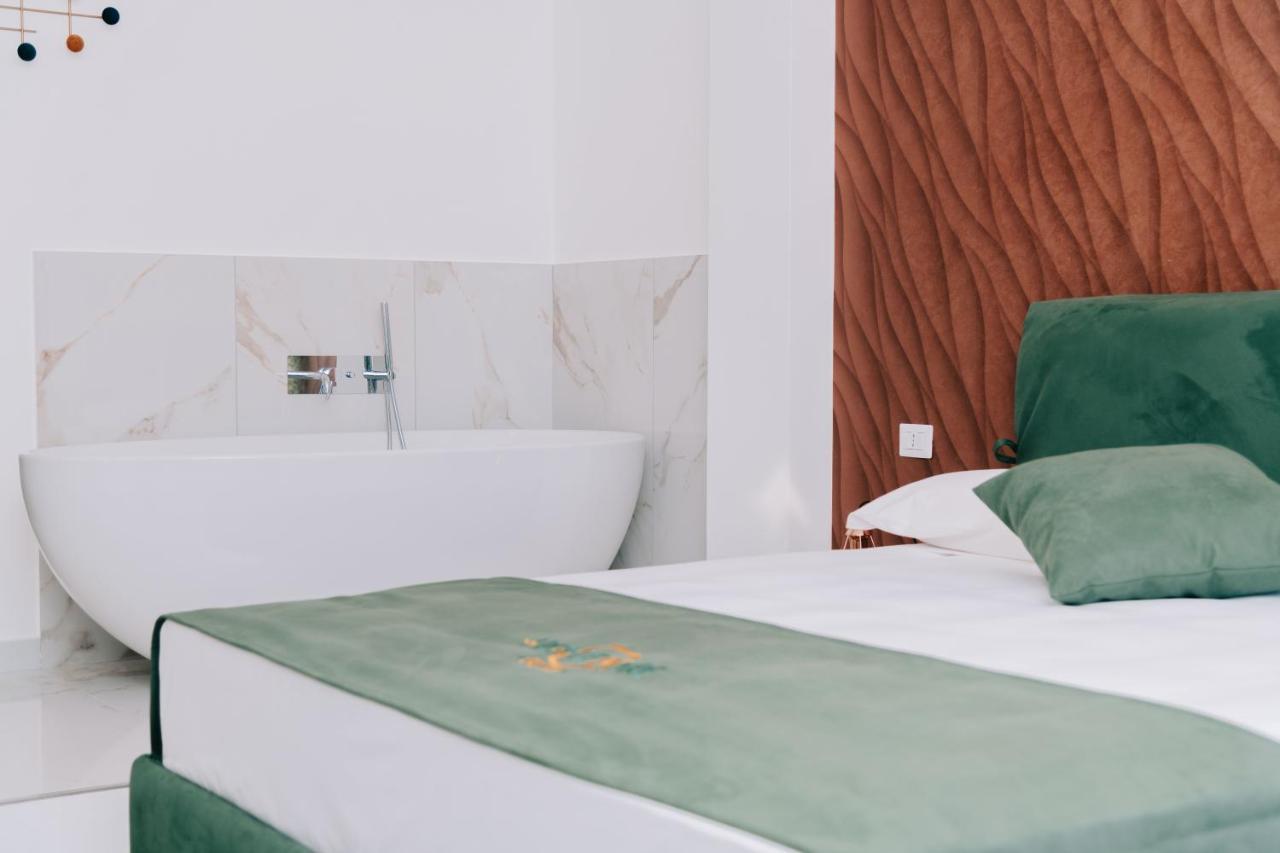 Frontemare Suite Castellammare di Stabia Bagian luar foto